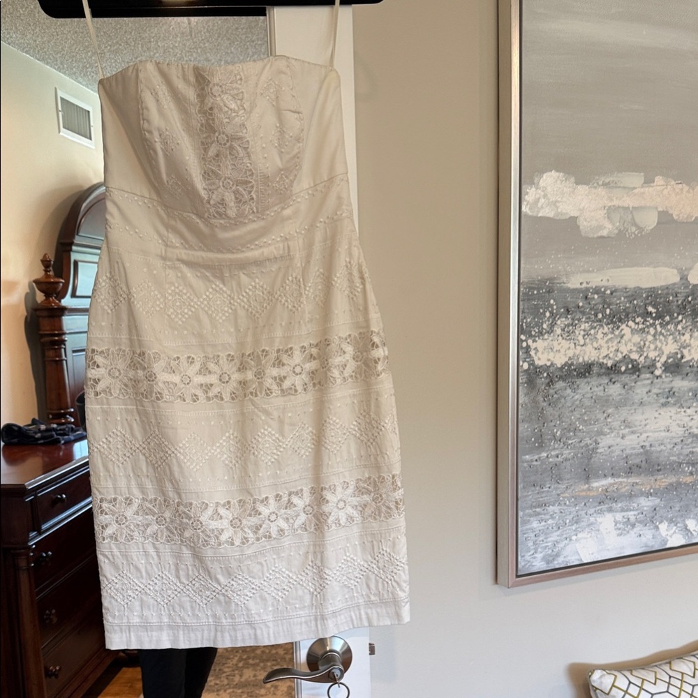 White House Black Market Strapless White Dress